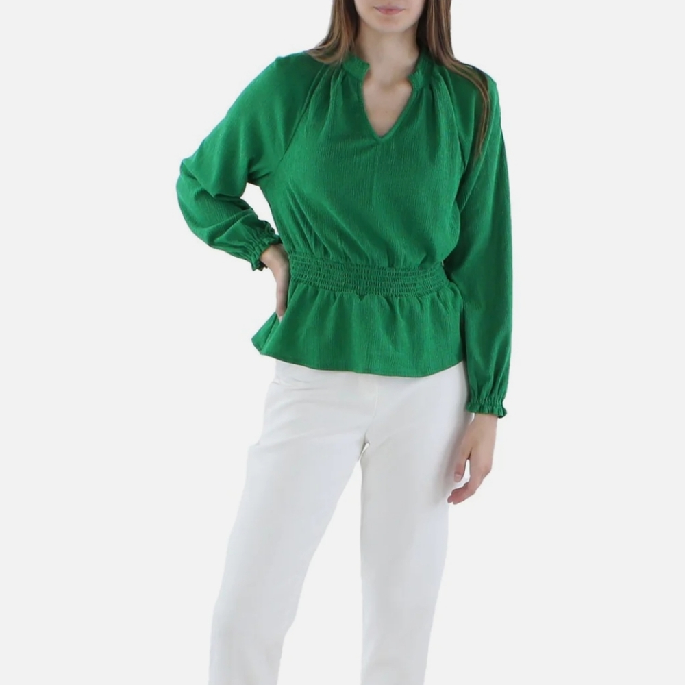 NEW Riley & Rae Womens V Neck Knit Blouse Peplum Top green size M